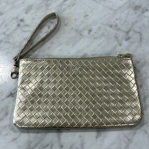 Adrienne Vittadini studio wristlet clutch handbag